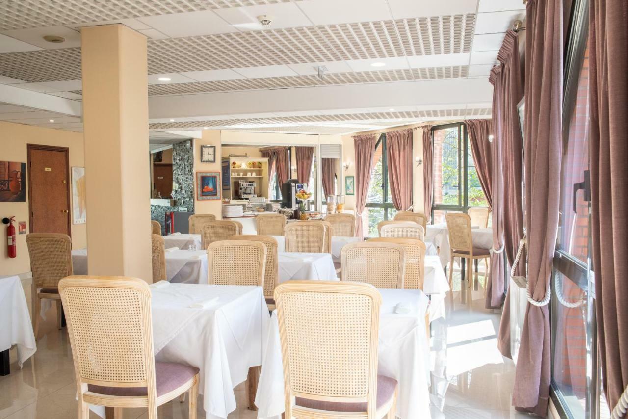 Hotel Garabel เปลเซียร์ ภายนอก รูปภาพ